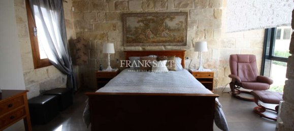 Casa de 4 dormitorios en Zejtun, Malta No. 2508 12