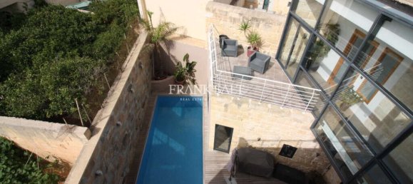 Casa de 4 dormitorios en Zejtun, Malta No. 2508 15