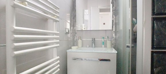 3 bedrooms House in Clamart, France No. 138246 5