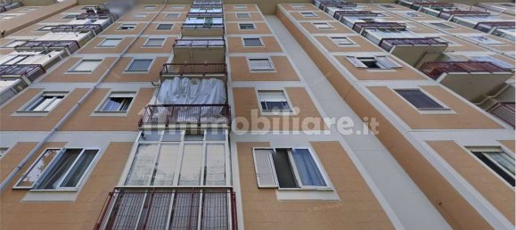 2 bedrooms Apartment in Turin, Italy No. 9105 4