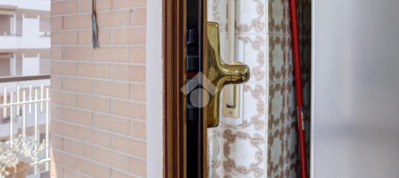 2 bedrooms Apartment in Turin, Italy No. 340399 18