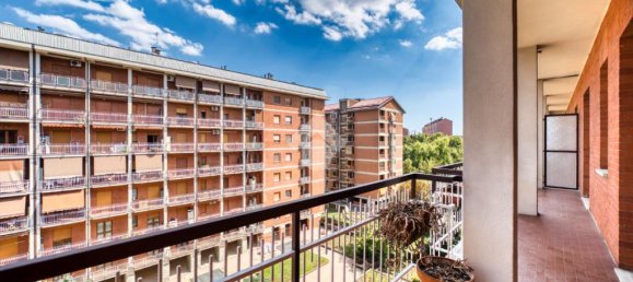 2 bedrooms Apartment in Turin, Italy No. 340399 13