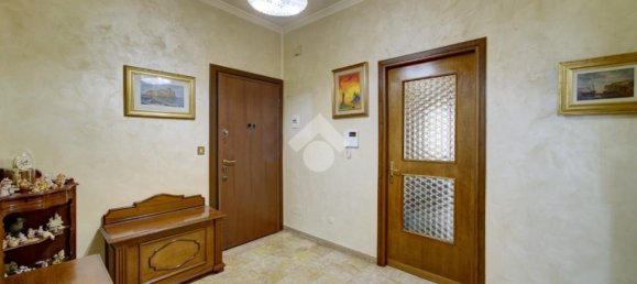 2 bedrooms Apartment in Turin, Italy No. 340399 3