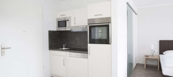 Estudio en Adlershof, Germany No. 16345 2