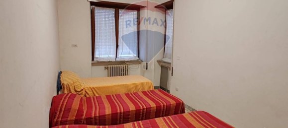 Apartamento de 3 dormitorios en Minturno, Italy No. 324100 11