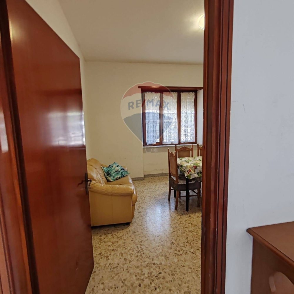 Apartamento de 3 dormitorios en Minturno, Italy No. 324100