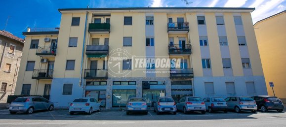 2 rooms Apartment in Paderno Dugnano, Italy No. 291530 3