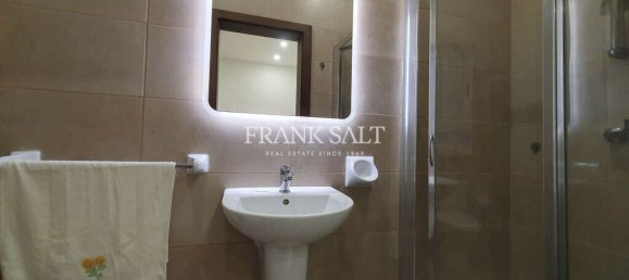 2 bedrooms Maisonette in Msida, Malta No. 7570 7