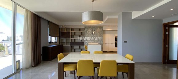 3 bedrooms Penthouse in Attard, Malta No. 11664 6