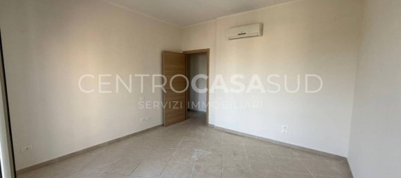 3 bedrooms Apartment in Giugliano in Campania, Italy No. 260758 7