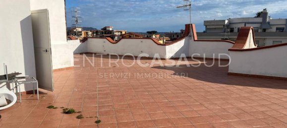 3 bedrooms Apartment in Giugliano in Campania, Italy No. 260758 18