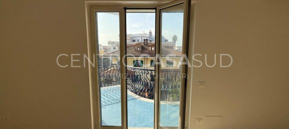3 bedrooms Apartment in Giugliano in Campania, Italy No. 260758 12