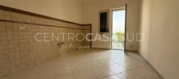 3 bedrooms Apartment in Giugliano in Campania, Italy No. 260758 3