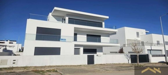 6 bedrooms Villa in Tavira, Portugal No. 9299 3