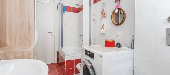 3-salle Appartement à Baranzate, Italy No. 34543 22