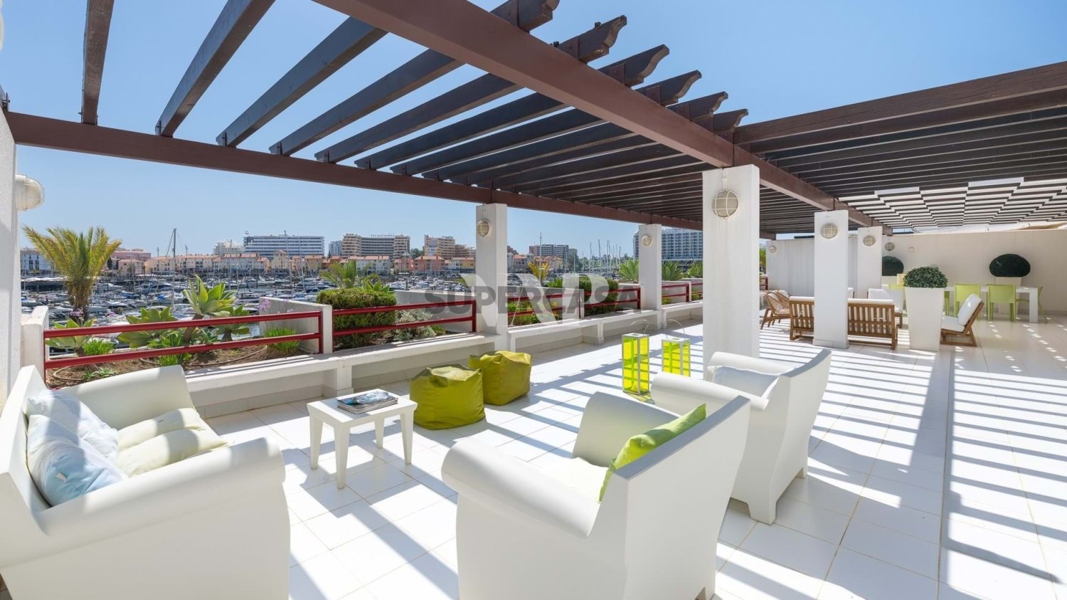 4 bedrooms Apartment in Quarteira, Portugal No. 284975