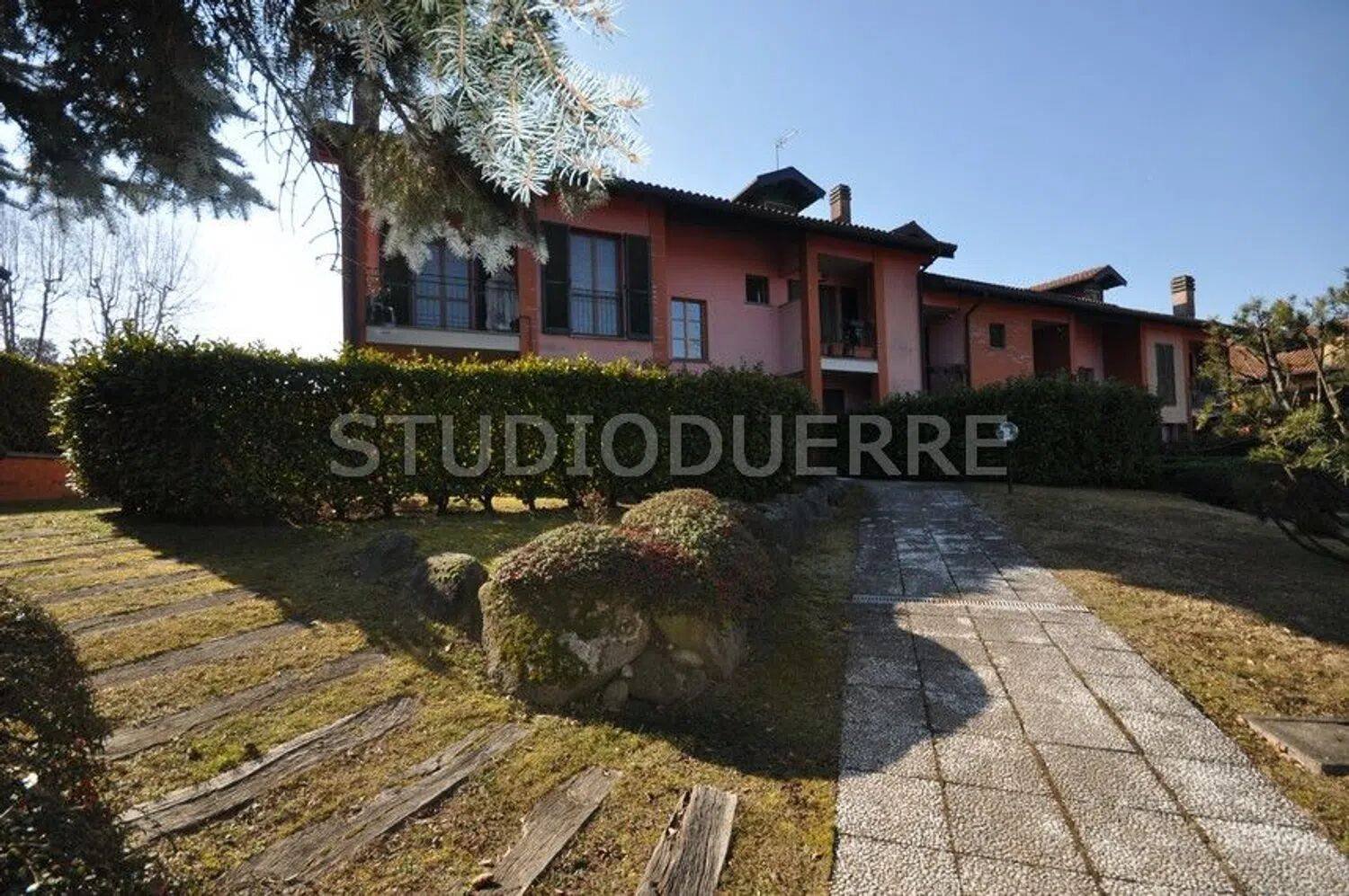 1 bedroom Apartment in Vergiate, Italy No. 332588