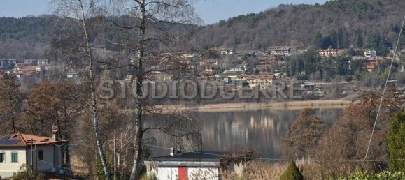 1 bedroom Apartment in Vergiate, Italy No. 332588 2