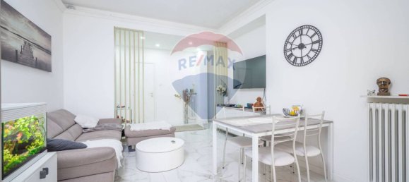 2 bedrooms Apartment in Trieste, Italy No. 18653 6
