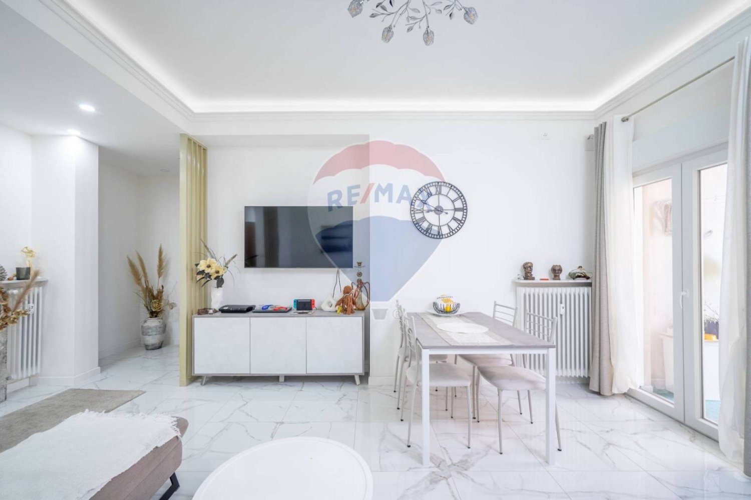 2 bedrooms Apartment in Trieste, Italy No. 18653