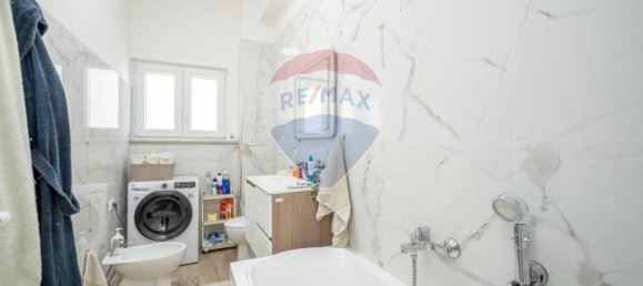 2 bedrooms Apartment in Trieste, Italy No. 18653 26