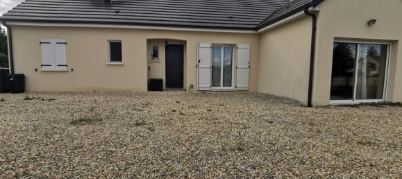 5-salle Maison à Jeu-les-Bois, France No. 240313 12