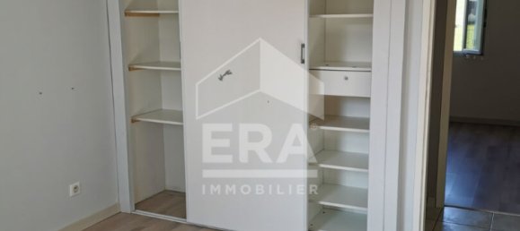 5-salle Maison à Jeu-les-Bois, France No. 240313 7