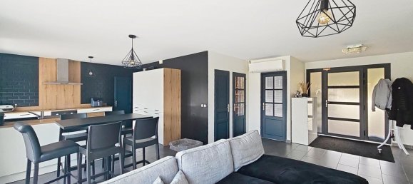 5 Schlafzimmer Haus in Jassans-Riottier, France, Nr. 273327 3