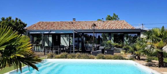 5 Schlafzimmer Haus in Jassans-Riottier, France, Nr. 273327 2