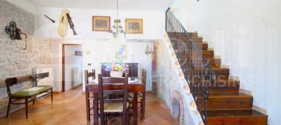 4 rooms Apartment in Abruzzo, Italy No. 287725 7