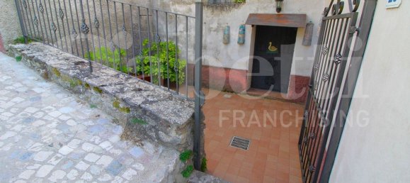 4 rooms Apartment in Abruzzo, Italy No. 287725 24