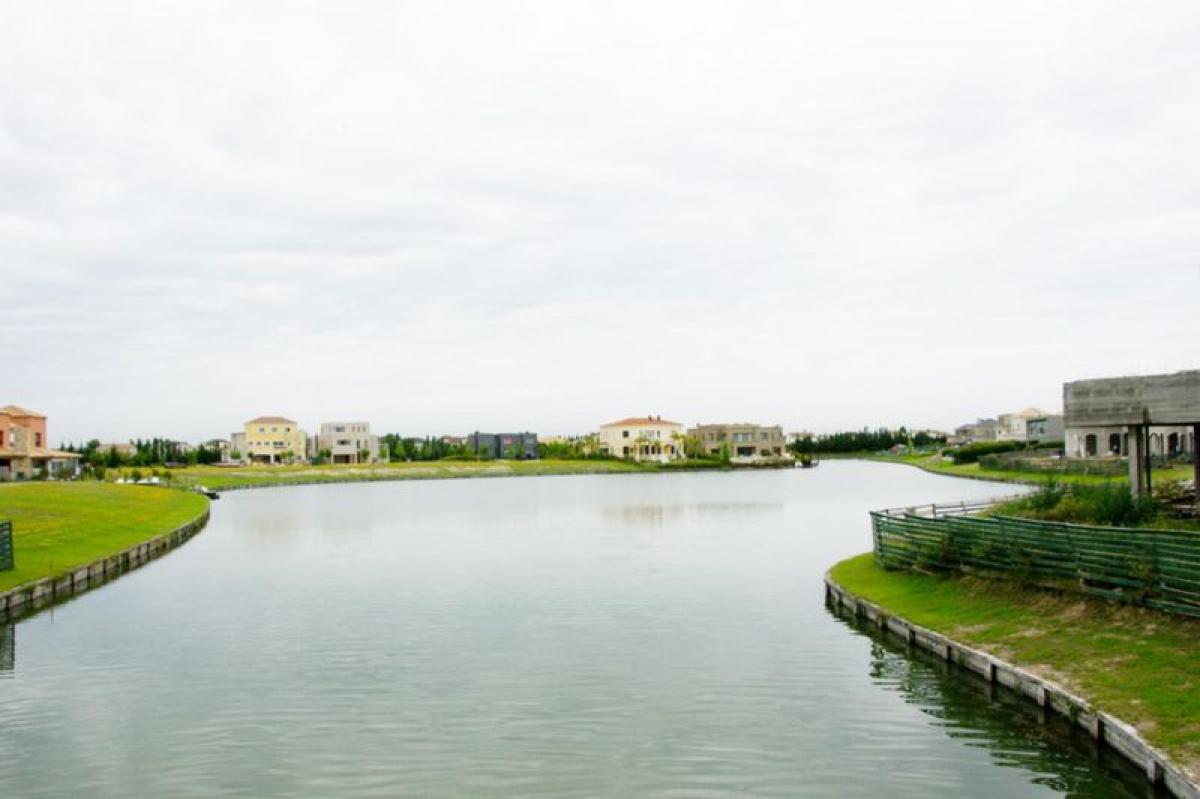  Land in Tigre, Argentina No. 39739