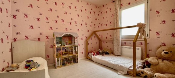 3 bedrooms Apartment in Epernay, France No. 69332 5