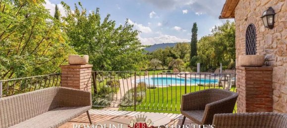 6 bedrooms Villa in Todi, Italy No. 67665 34