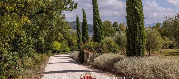 6 bedrooms Villa in Todi, Italy No. 67665 42