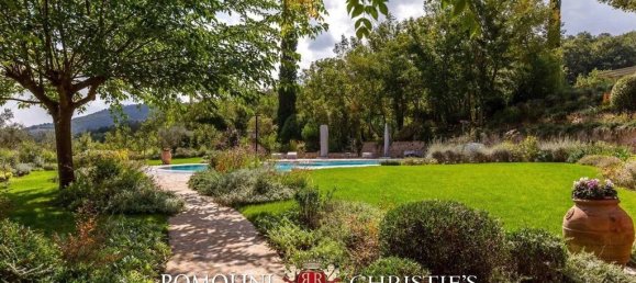 6 bedrooms Villa in Todi, Italy No. 67665 11