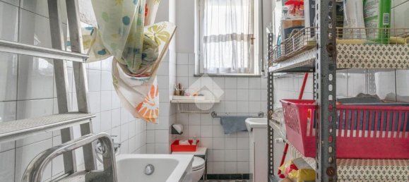 4 bedrooms Apartment in Milan, Italy No. 378844 4