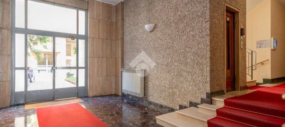 4 bedrooms Apartment in Milan, Italy No. 378844 23