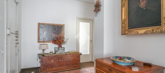 4 bedrooms Apartment in Milan, Italy No. 378844 25