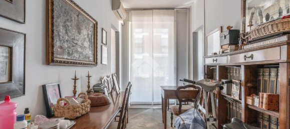 4 bedrooms Apartment in Milan, Italy No. 378844 33