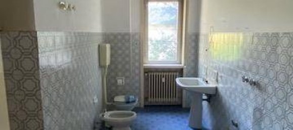 2 Schlafzimmer Wohnung in Castellanza, Italy, Nr. 303030 11