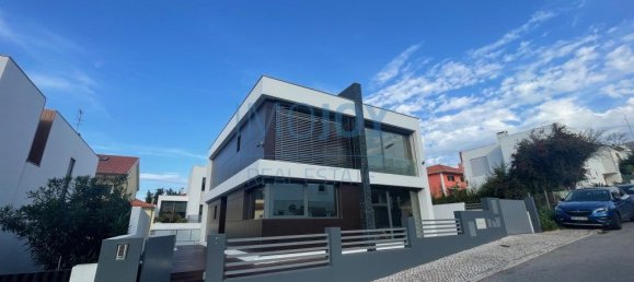 4 Schlafzimmer Haus in Oeiras, Portugal, Nr. 113712 36