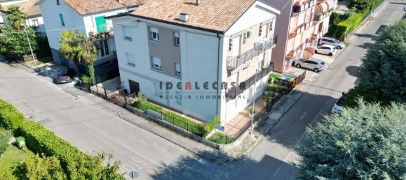 2 bedrooms Apartment in Selvazzano Dentro, Italy No. 270640 2