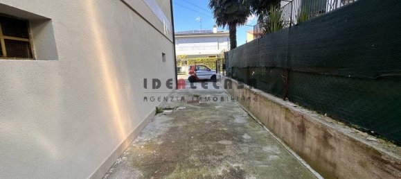 2 bedrooms Apartment in Selvazzano Dentro, Italy No. 270640 25