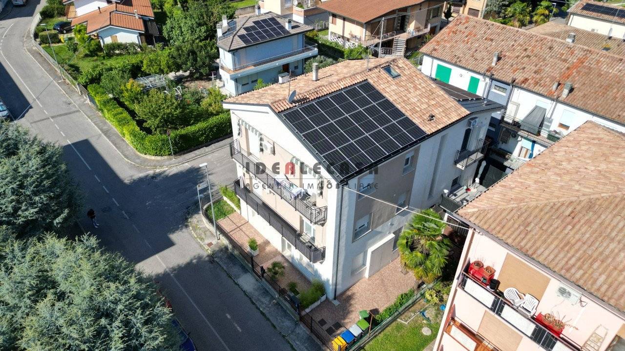 2 bedrooms Apartment in Selvazzano Dentro, Italy No. 270640