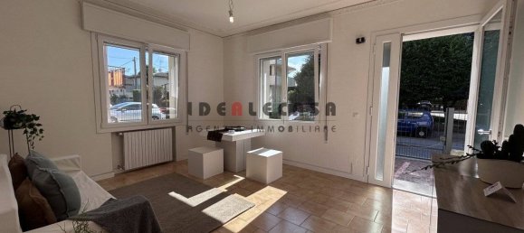 2 bedrooms Apartment in Selvazzano Dentro, Italy No. 270640 7