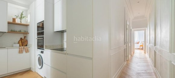 3 bedrooms Apartment in Madrid, Spain No. 154517 15