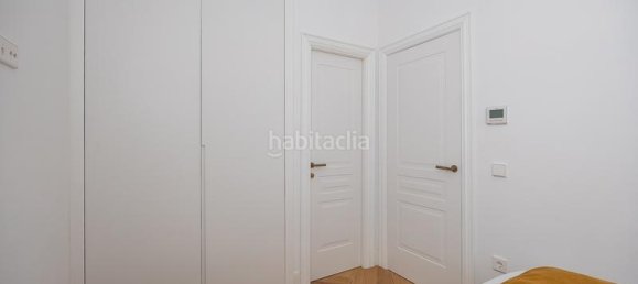 3 bedrooms Apartment in Madrid, Spain No. 154517 18