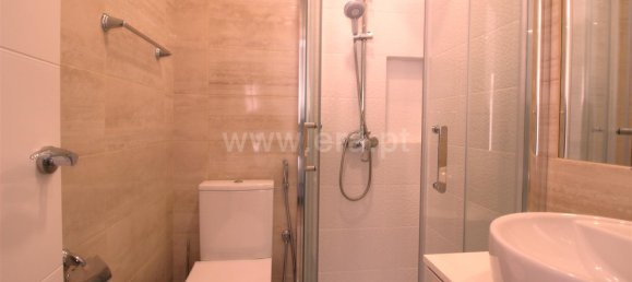 4 bedrooms House in Portimao, Portugal No. 186931 17