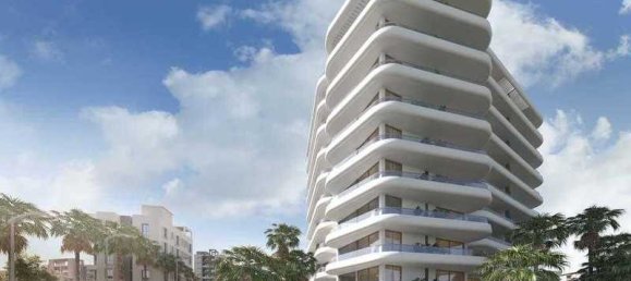 3 bedrooms Apartment in Larnaca, Cyprus No. 10955 3